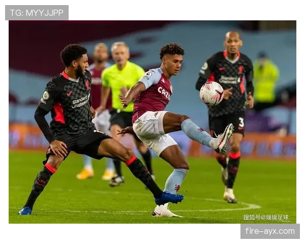 西汉姆联主场迎战利物浦,誓以亮眼表现力克强敌 西汉姆联主场迎战利物浦,誓以亮眼表现力克强敌