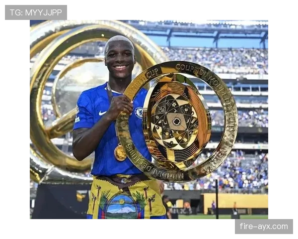 凯塞多英超迅速站稳脚跟，展现持续提升的潜力与实力